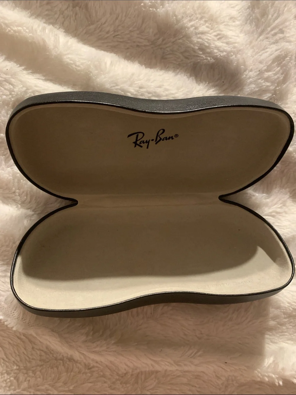 Ray-Ban Black Hard Shell Sunglasses Case